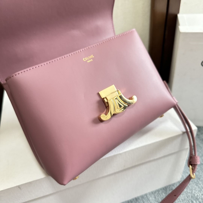 Ce1i*e kelly bags